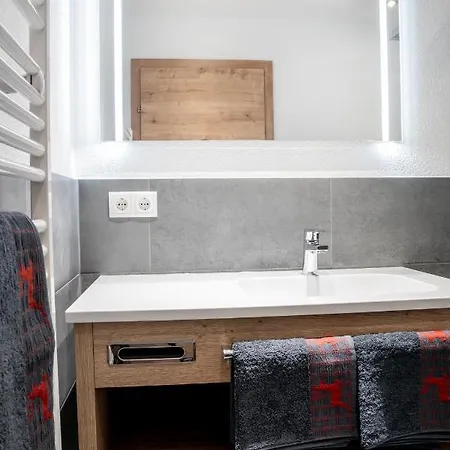 Martinus Apartment *