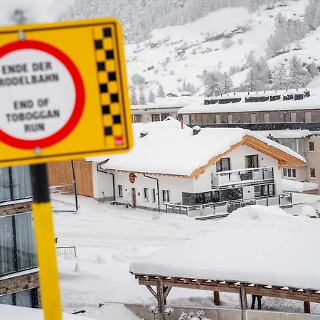 Martinus Апартаменти *